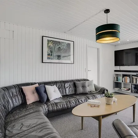 Biarni - 300m From The Sea By Interhome Feriehus Løkken