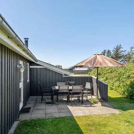 Biarni - 300m From The Sea By Interhome Feriehus