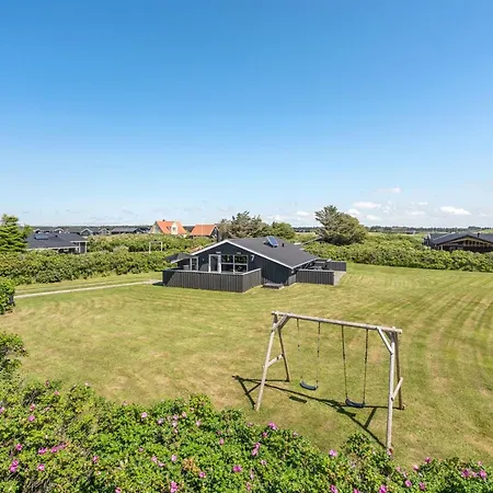Biarni - 300m From The Sea By Interhome